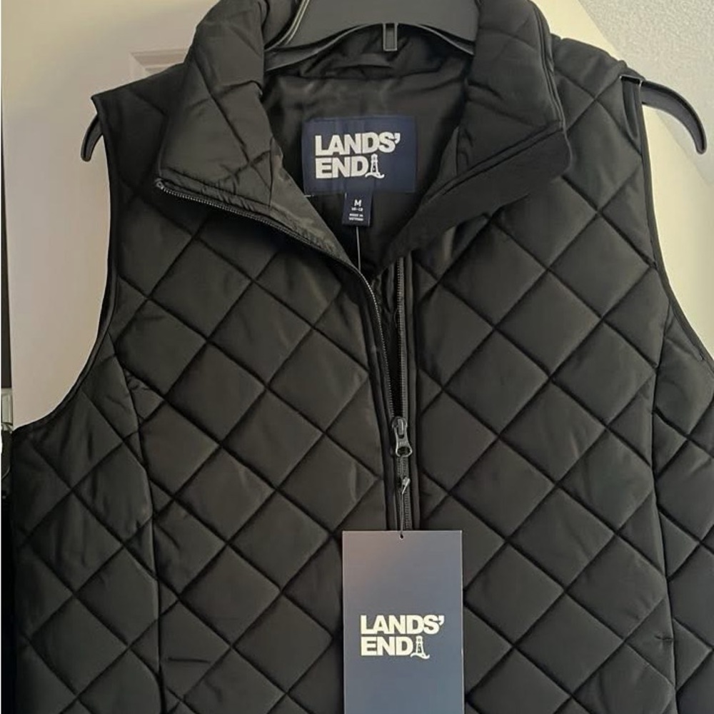 Lands' End Black Diamond-Pattern Vest Medium